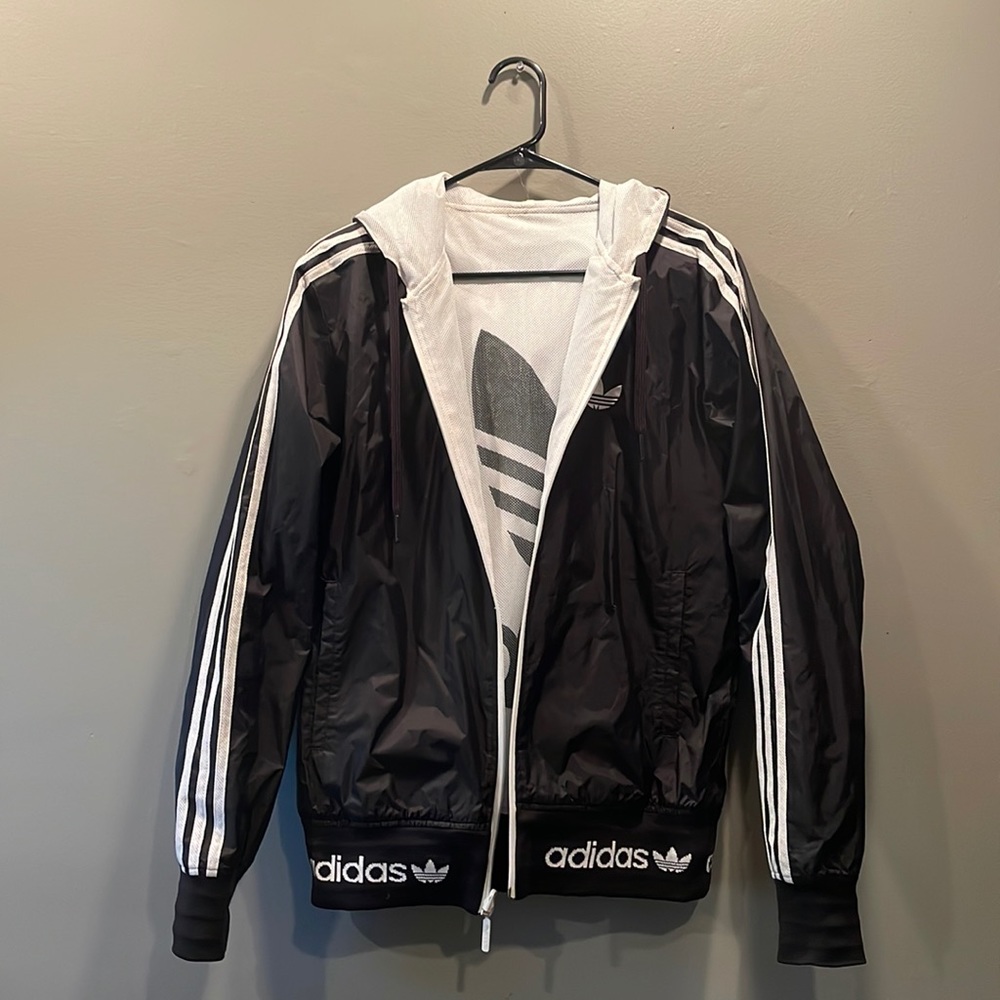 🖤ADIDAS🖤 Windbreaker Jacket from Italy 🇮🇹 BLACK size SMALL/MEDIUM
